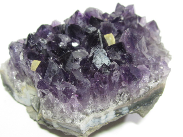 アメジストクラスター原石(紫水晶洞・ジオード）