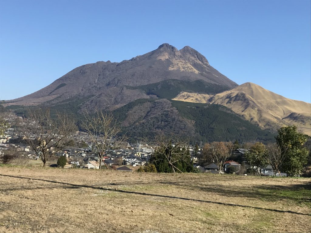 由布岳