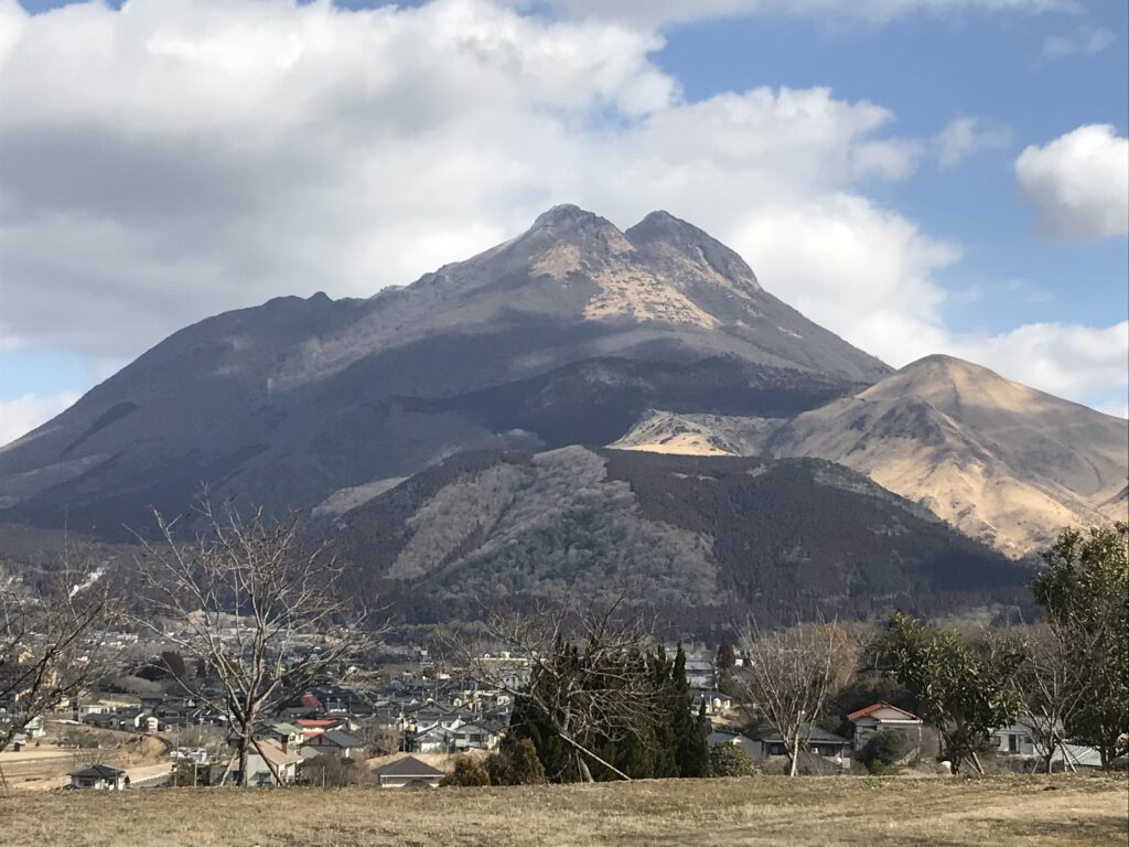 由布岳