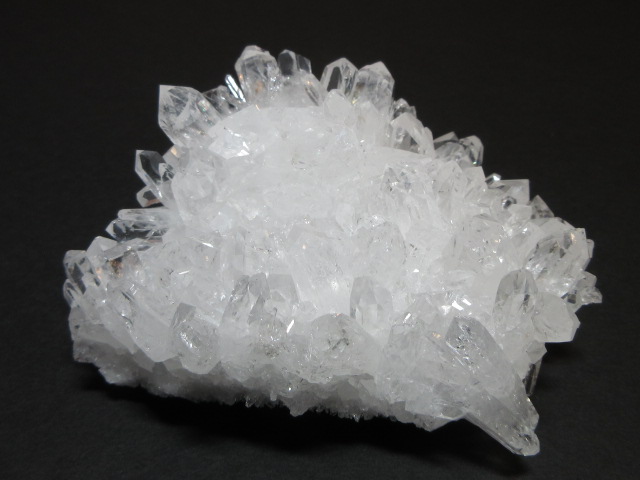 四川産水晶クラスター